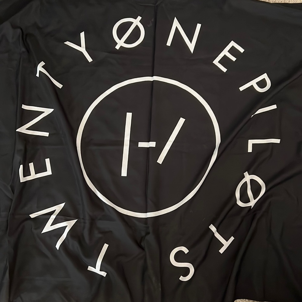 twenty one pilots black flag/tapestry